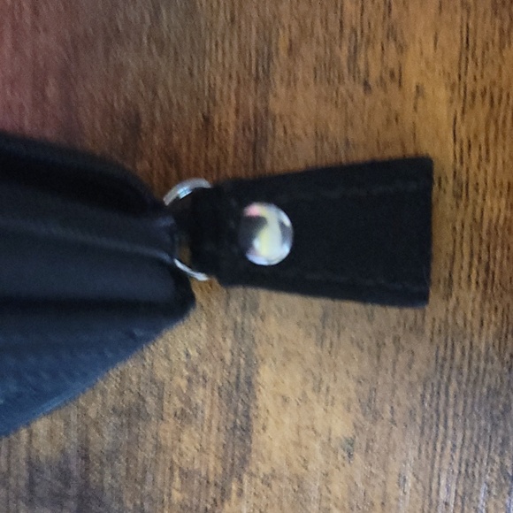 Vera Bradley Black Quilted Zip Wallet Silver Hardware With Zebra Interior Design - Picture 3 of 7